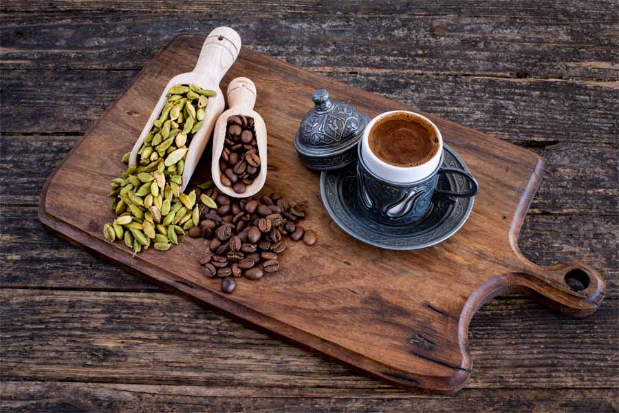 Kakuleli Kahve Nedir, Faydaları Nelerdir Ve Nasıl Yapılır? — Mocaco Coffee